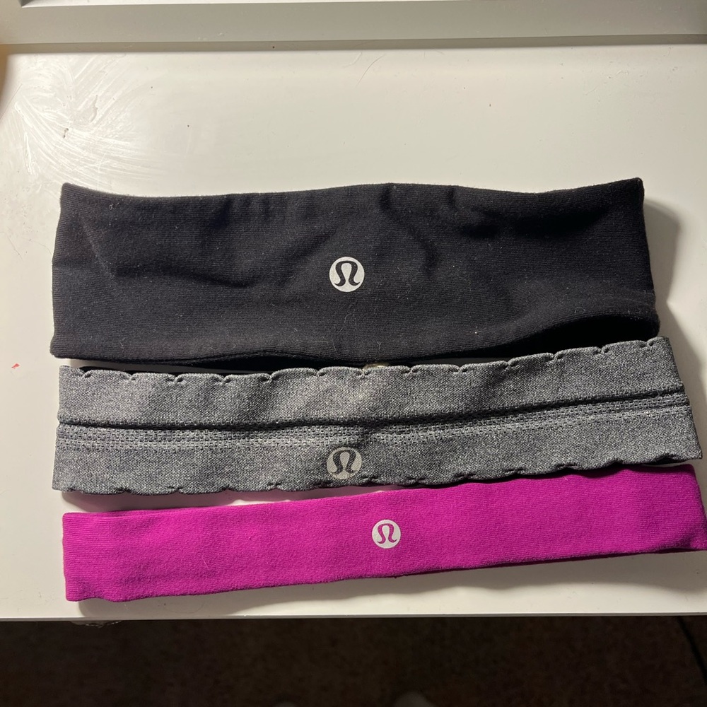 Set of 3 Lululemon headbands.